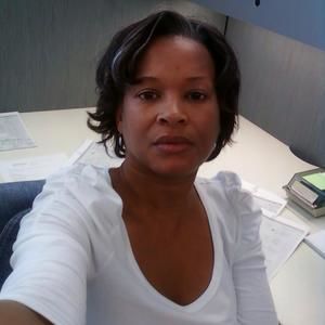 Meet your Posher, Roxanne